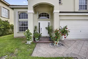 2146 Country Golf Dr, Wellington, FL 33414 - Photo 4