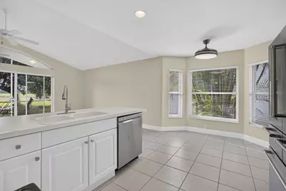 2146 Country Golf Drive, Wellington, FL 33414 - Photo 10