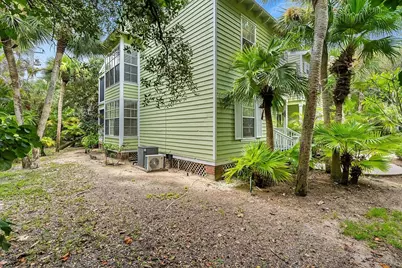 1260 Palmetto Court #106, Vero Beach, FL 32963 - Photo 40