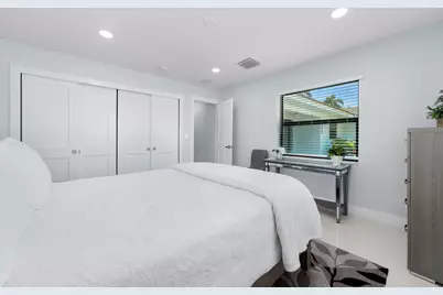 324 Bamboo Road, Palm Beach Shores, FL 33404 - Photo 20