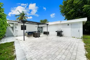 324 Bamboo Rd, Palm Beach Shores, FL 33404 - Photo 36