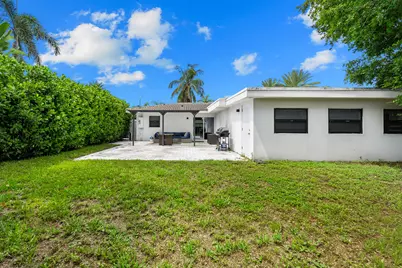 324 Bamboo Road, Palm Beach Shores, FL 33404 - Photo 38