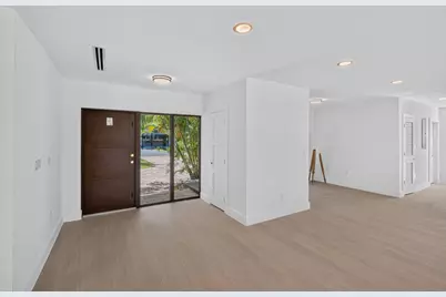 631 N Mashta Drive, Key Biscayne, FL 33149 - Photo 14