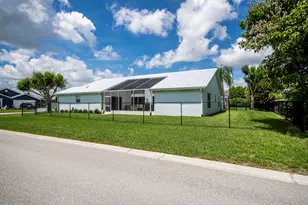 2483 SW Regency Rd, Stuart, FL 34997 - Photo 28