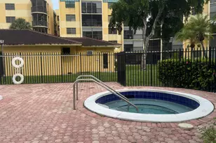 6575 W Oakland Park Blvd, Lauderhill, FL 33313 - Photo 28