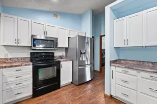 1001 SW Canary Terrace, Port Saint Lucie, FL 34953 - Photo 8