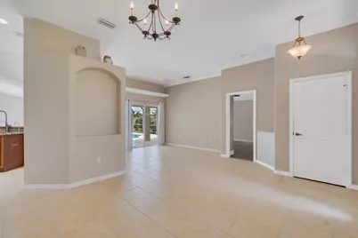 1025 Southlakes Way SW, Vero Beach, FL 32968 - Photo 8