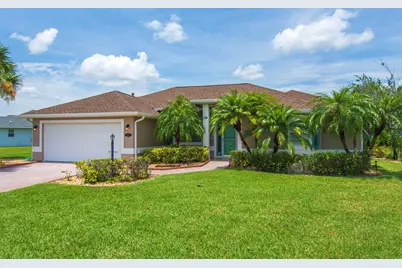 1025 Southlakes Way SW, Vero Beach, FL 32968 - Photo 2