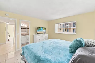 2223 NE 1st Court #101, Boynton Beach, FL 33435 - Photo 14