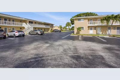 2223 NE 1st Court #101, Boynton Beach, FL 33435 - Photo 24