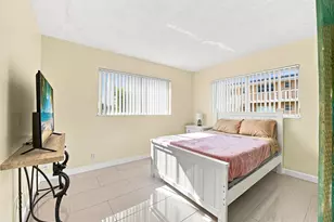 2223 NE 1st Ct, Boynton Beach, FL 33435 - Photo 18