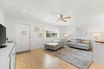 334 Tuscany F, Delray Beach, FL 33446 - Photo 2