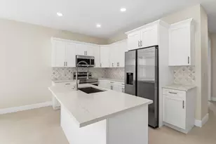 4377 Marilyn Dr, Lake Worth, FL 33461 - Photo 4