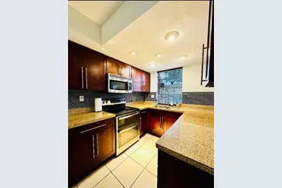 2842 NW 34th Terrace, Lauderdale Lakes, FL 33311 - Photo 10