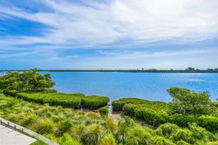 4840 S Harbor Dr, Vero Beach, FL 32967 - Photo 4