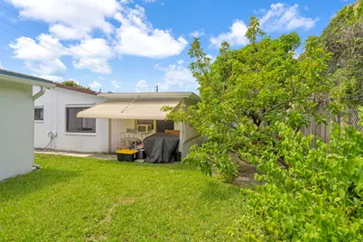 4159 NW 52nd Avenue, Lauderdale Lakes, FL 33319 - Photo 24
