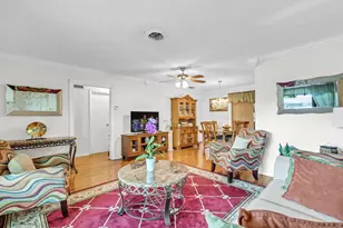 4159 NW 52nd Ave, Lauderdale Lakes, FL 33319 - Photo 6