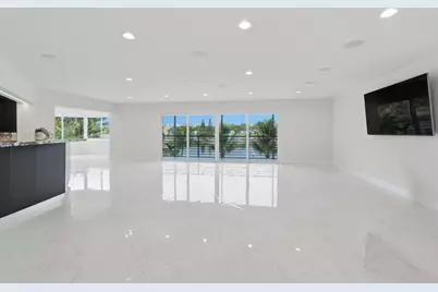 877 NE 195th Street #222, Miami, FL 33179 - Photo 4