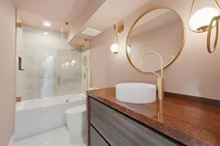 877 NE 195th St, Miami, FL 33179 - Photo 48