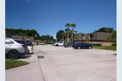 3203 32nd Way, West Palm Beach, FL 33407 - Photo 2