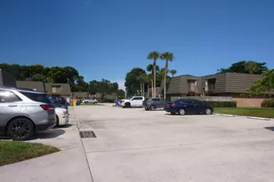 3203 32nd Way, West Palm Beach, FL 33407 - Photo 2