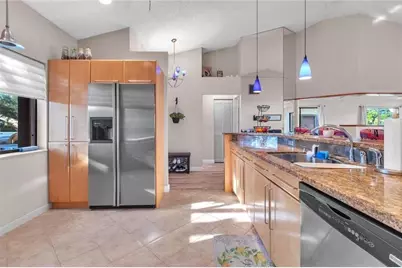 7212 Primrose Lane #7212, Tamarac, FL 33321 - Photo 6