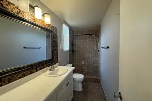 1311 NE 42nd St, Pompano Beach, FL 33064 - Photo 14