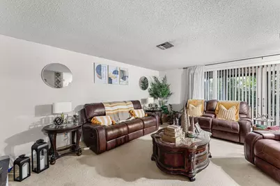 11260 NW 41st Street, Coral Springs, FL 33065 - Photo 6