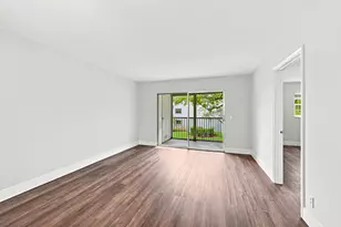 1400 SW 124th Terrace, Pembroke Pines, FL 33027 - Photo 18