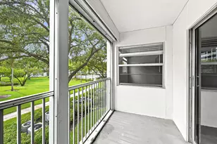 1400 SW 124th Terrace, Pembroke Pines, FL 33027 - Photo 24