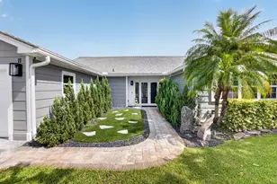 11 Holly, Boynton Beach, FL 33436 - Photo 4