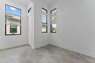 9333 SW Pepoli Way, Port Saint Lucie, FL 34987 - Photo 8