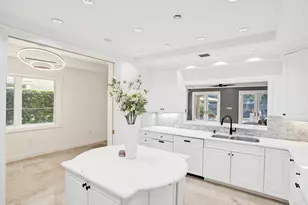 210 Hendricks Isle, Fort Lauderdale, FL 33301 - Photo 8