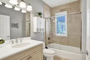210 Hendricks Isle, Fort Lauderdale, FL 33301 - Photo 20