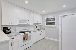 901 SE 14th Ct, Fort Lauderdale, FL 33316 - Photo 4