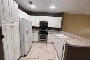 3361 NW 29th Ct, Lauderdale Lakes, FL 33311 - Photo 6