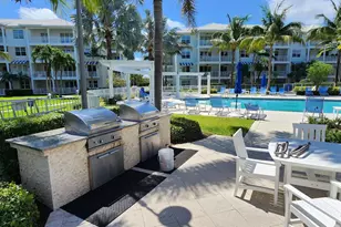 542 Bay Colony Dr N, Juno Beach, FL 33408 - Photo 20