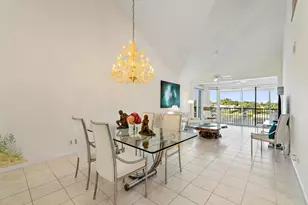 542 Bay Colony Dr N, Juno Beach, FL 33408 - Photo 10