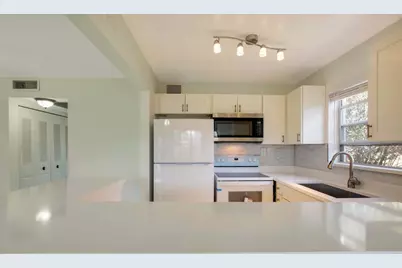 288 Northampton O, West Palm Beach, FL 33417 - Photo 6