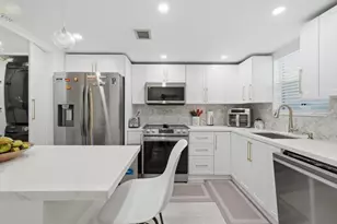 6100 NW 44th St, Lauderhill, FL 33319 - Photo 4