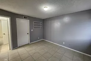 2866 S University Dr, Davie, FL 33328 - Photo 18