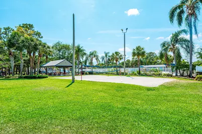 5601 Berry Blossom Way W, West Palm Beach, FL 33415 - Photo 40