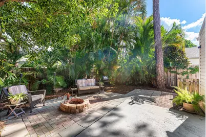 5601 Berry Blossom Way W, West Palm Beach, FL 33415 - Photo 18