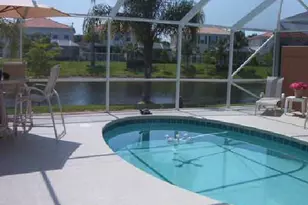 337 Salinas Dr, Palm Beach Gardens, FL 33410 - Photo 2