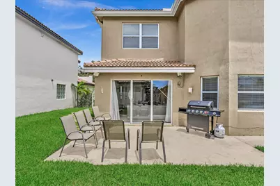 7145 Crescent Creek Place, Coconut Creek, FL 33073 - Photo 16