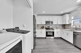 7145 Crescent Creek Pl, Coconut Creek, FL 33073 - Photo 24