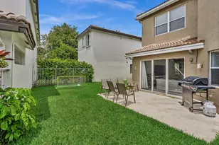 7145 Crescent Creek Pl, Coconut Creek, FL 33073 - Photo 16
