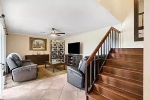 245 Woodland Rd, Palm Springs, FL 33461 - Photo 10