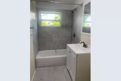 2911 NW 7th Street, Pompano Beach, FL 33069 - Photo 14