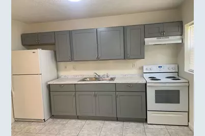 2911 NW 7th Street, Pompano Beach, FL 33069 - Photo 6